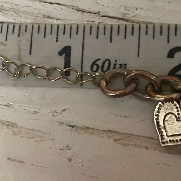 7.5” silver tone bracelet 4 simulated pearl charms 2 heart charms 2 medallions - Picture 9 of 9